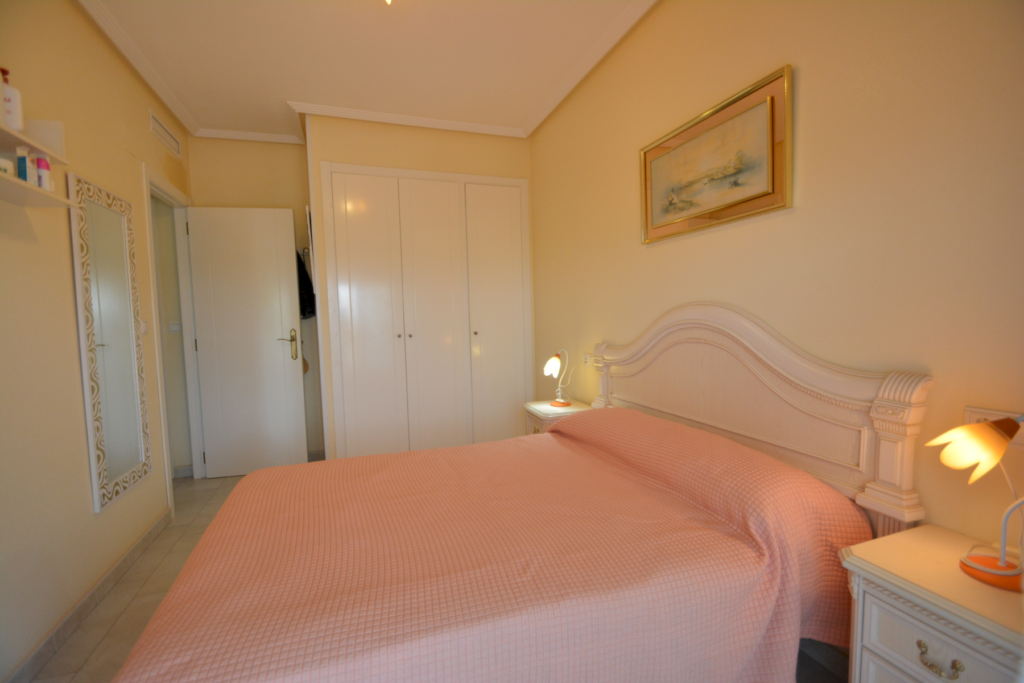 Apartment w Guardamar del Segura - oferta MLSC9701467
