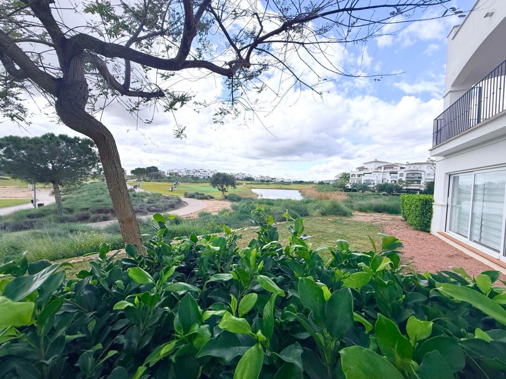 Apartment w Hacienda Riquelme Golf Resort - oferta MLSC3890359