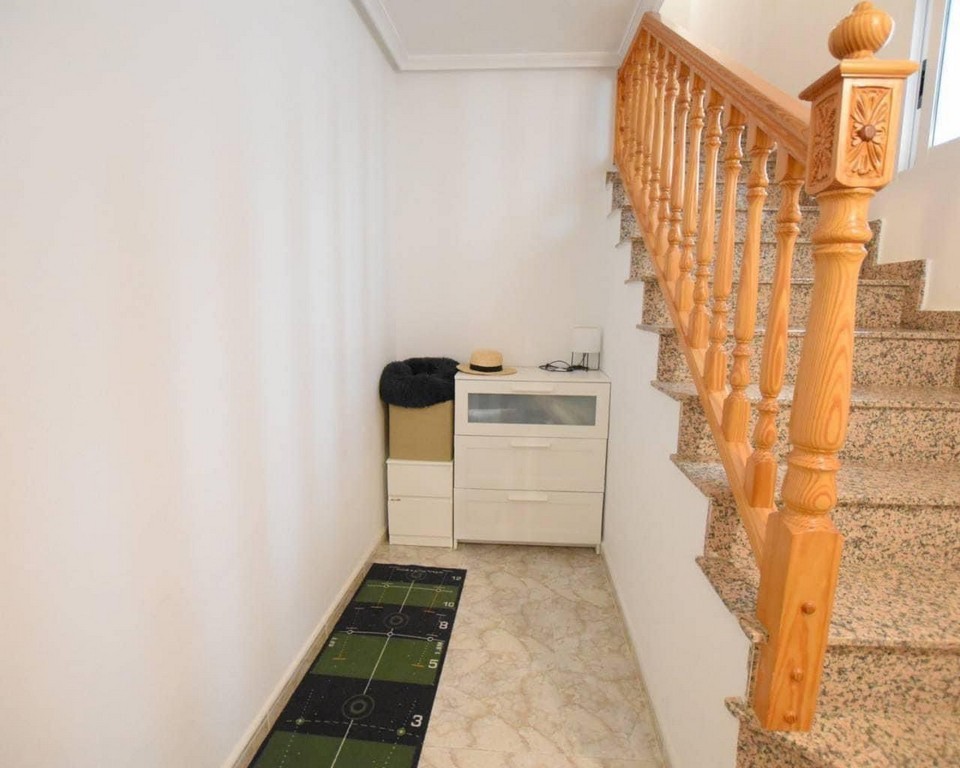Apartment w Los Montesinos - oferta MLSC4664748