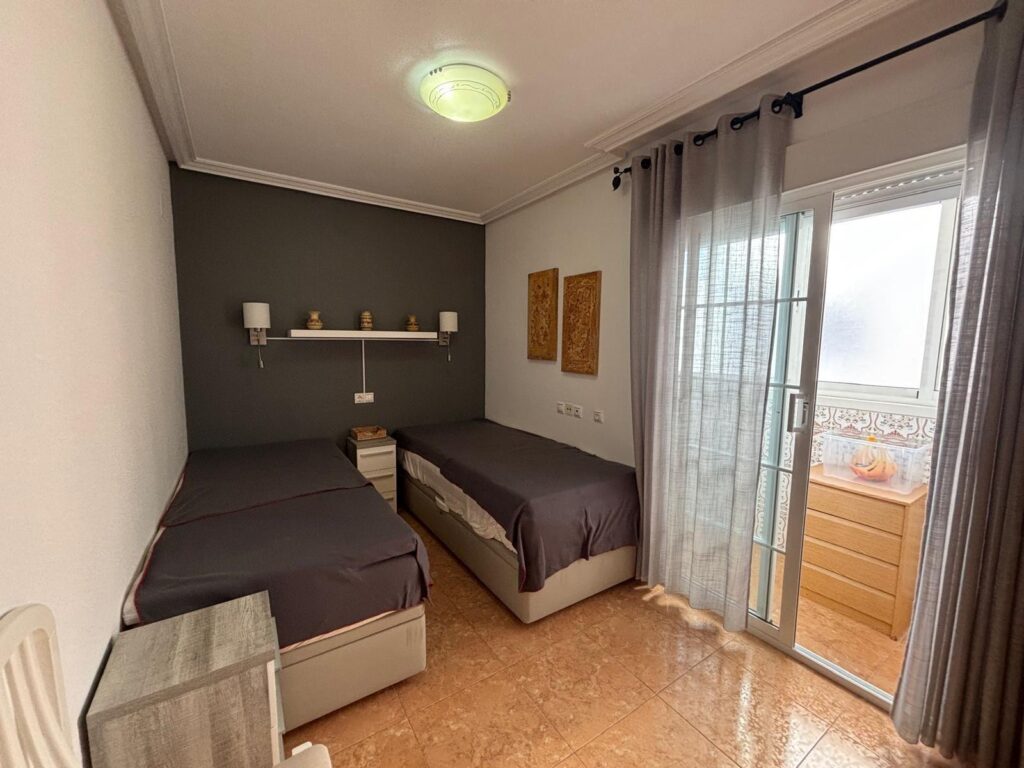Apartment w Torrevieja - oferta MLSC2339000