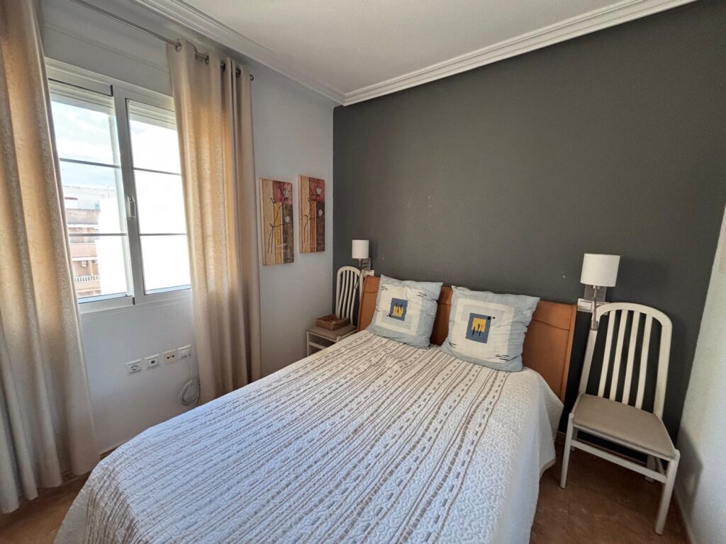 Apartment w Torrevieja - oferta MLSC2339000
