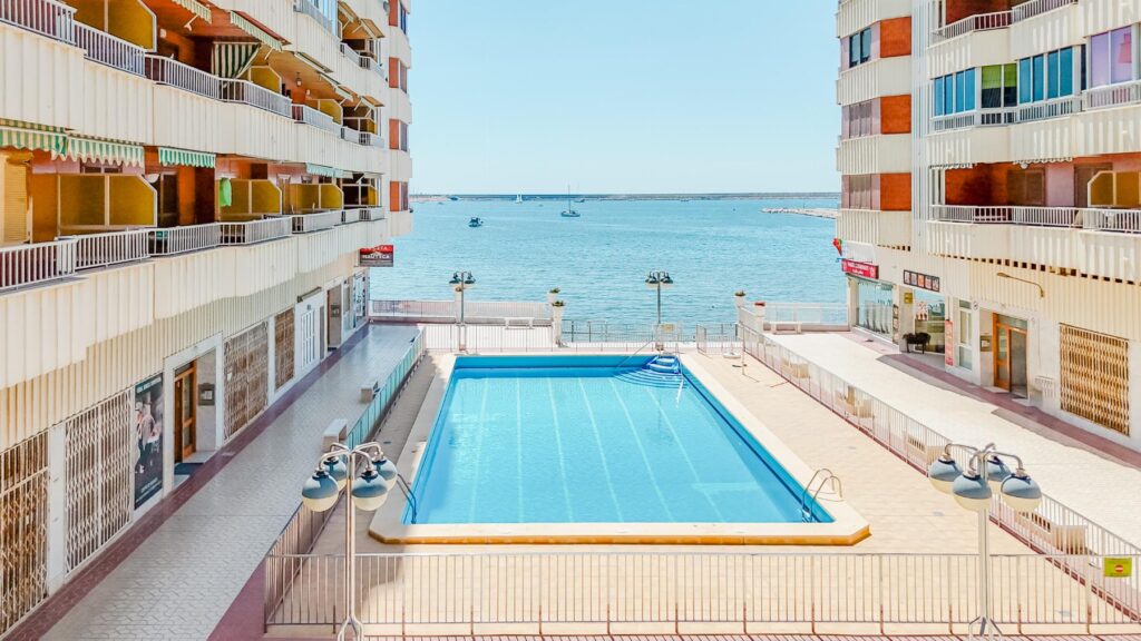 Apartment w Torrevieja - oferta MLSC2809546