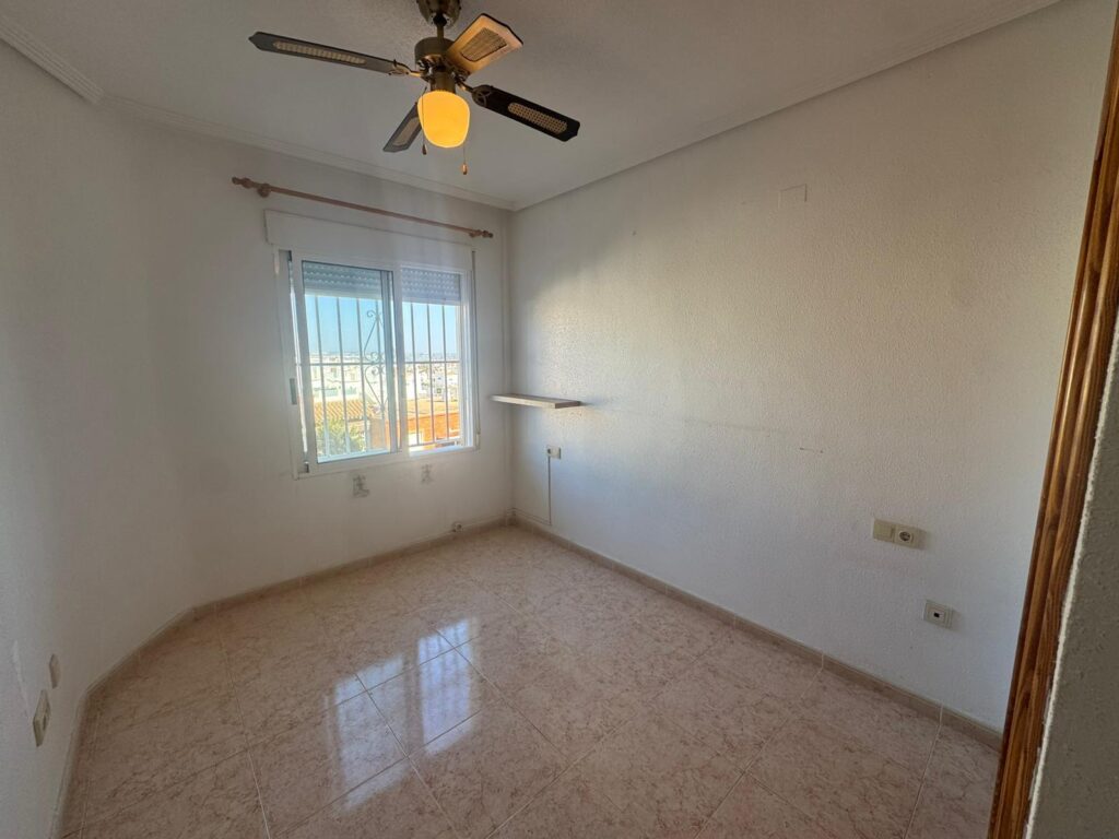 Apartment w Torrevieja - oferta MLSC2830283