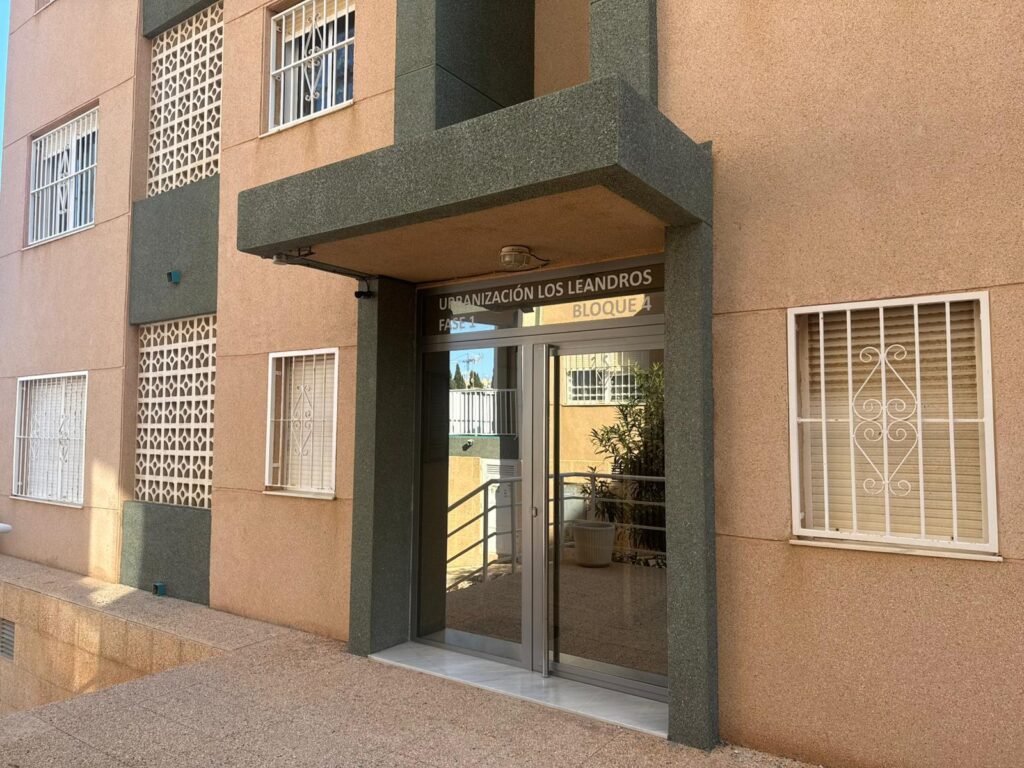 Apartment w Torrevieja - oferta MLSC2830283