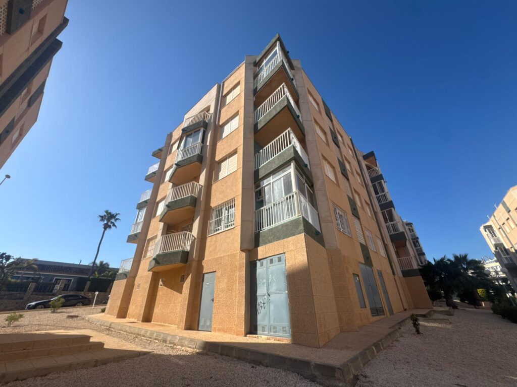 Apartment w Torrevieja - oferta MLSC2830283