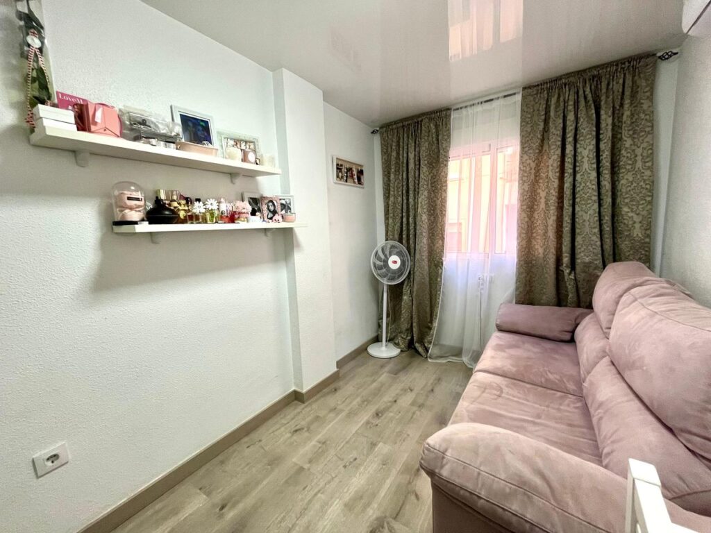 Apartment w Torrevieja - oferta MLSC6410899