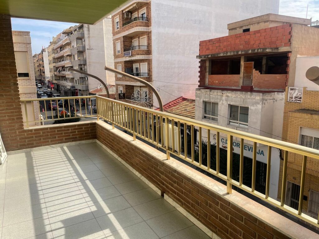 Apartment w Torrevieja - oferta MLSC6881626