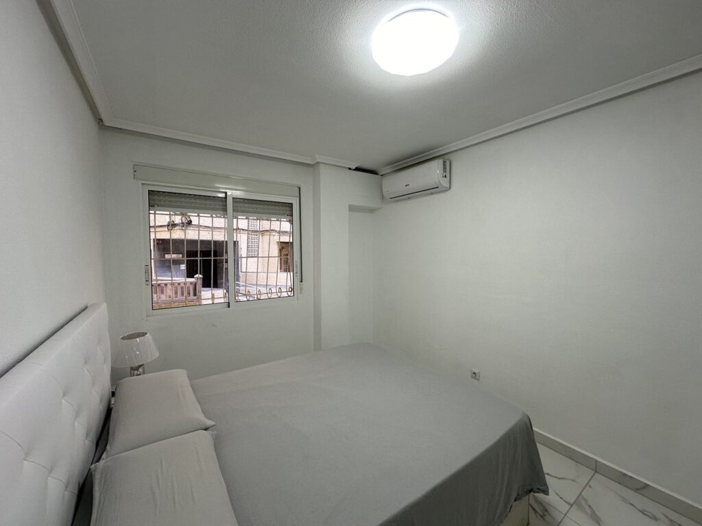 Apartment w Torrevieja - oferta MLSC712295
