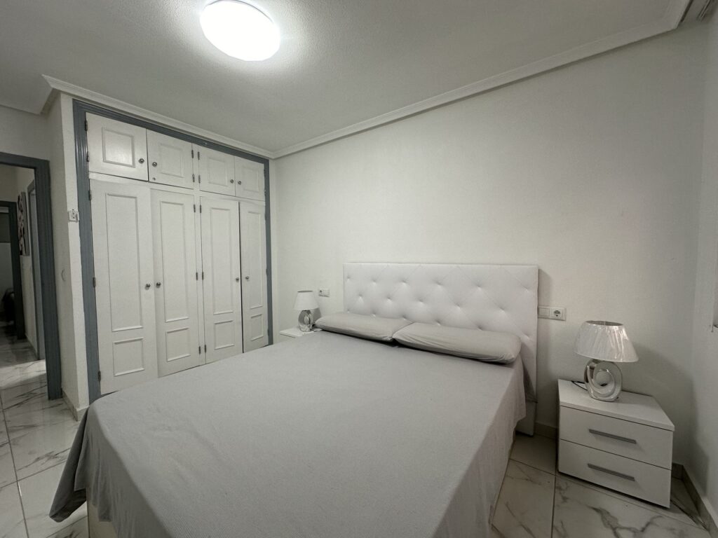 Apartment w Torrevieja - oferta MLSC712295