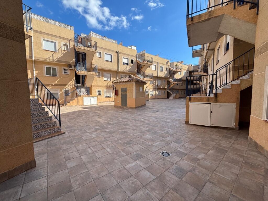 Apartment w Torrevieja - oferta MLSC7258791