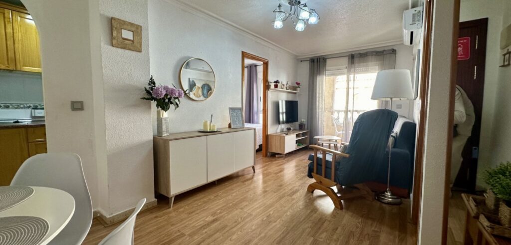 Apartment w Torrevieja - oferta MLSC9000761