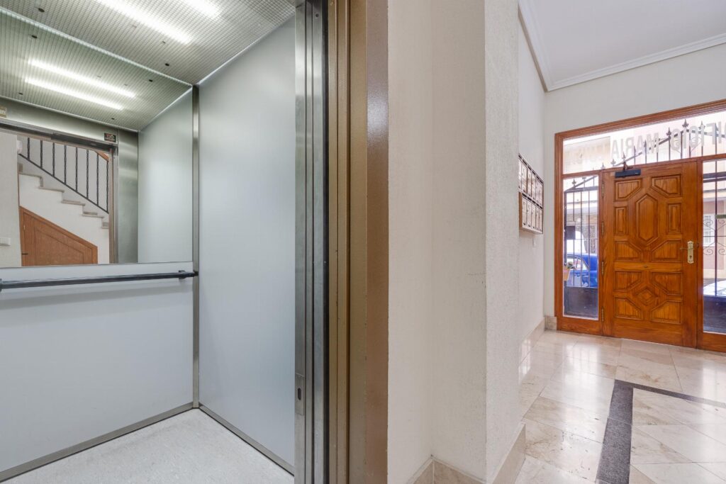 Apartment w Torrevieja - oferta MLSC9157666