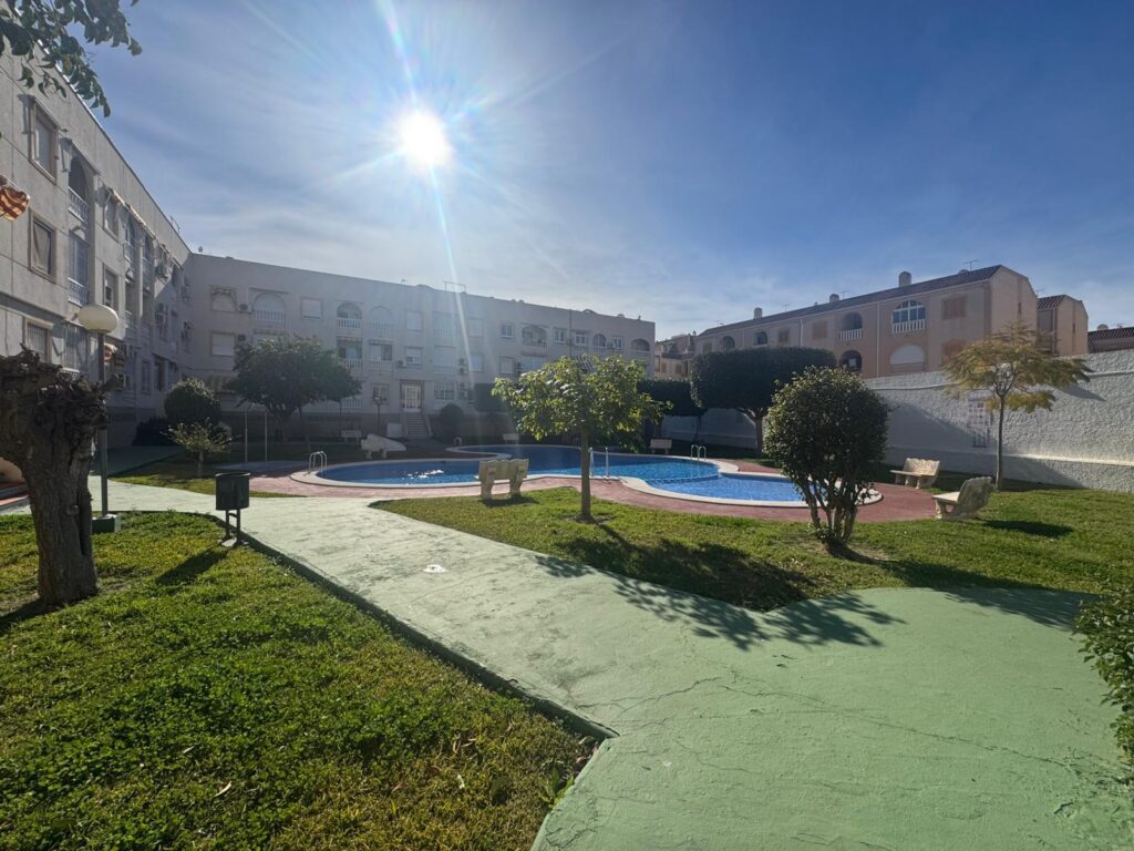 Apartment w Torrevieja - oferta MLSC9507248