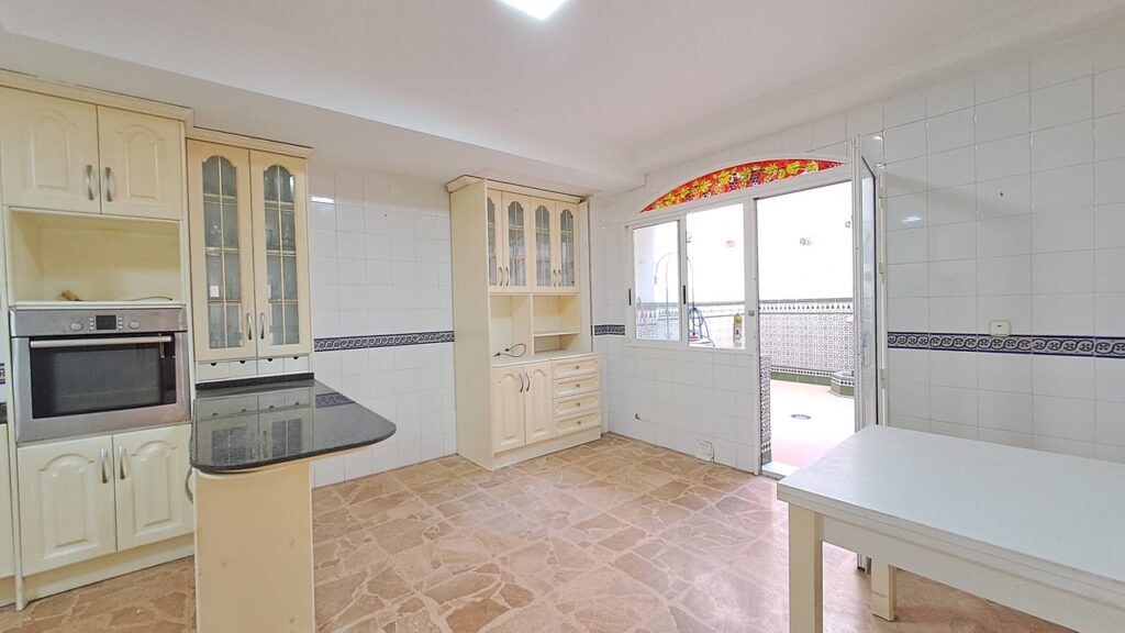 Apartment w Torrevieja - oferta MLSC9530095