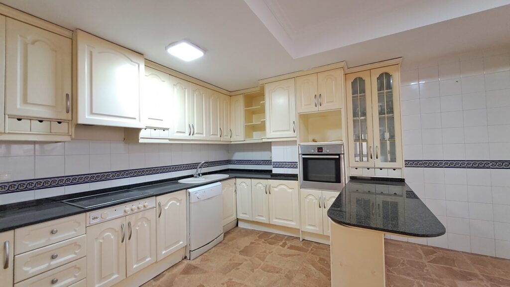 Apartment w Torrevieja - oferta MLSC9530095