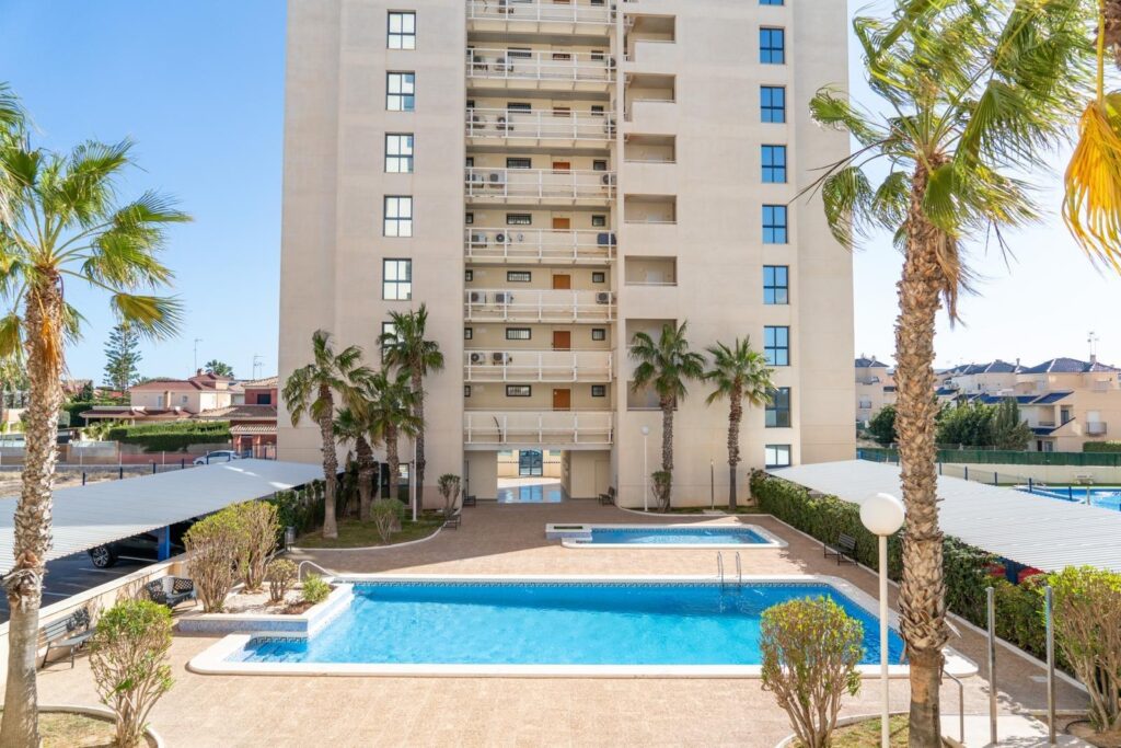 Apartment w Torrevieja - oferta MLSC9552936