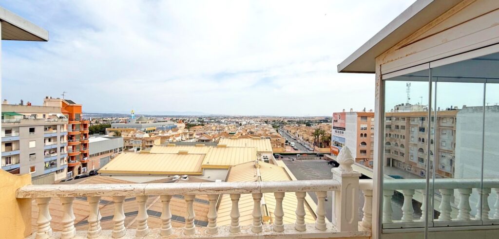 Apartment w Torrevieja - oferta MLSC9660826