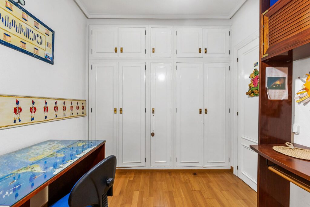 Apartment w Torrevieja - oferta MLSC980354
