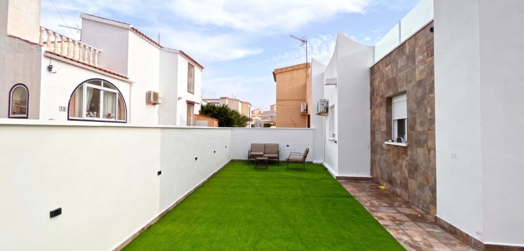 Bungalow w Orihuela Costa - oferta MLSC9086403