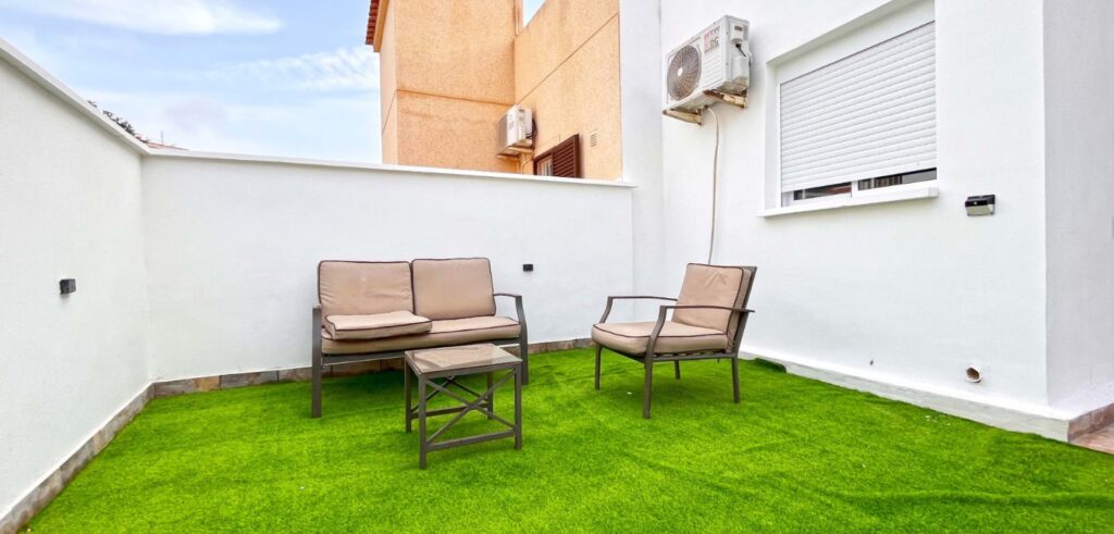 Bungalow w Orihuela Costa - oferta MLSC9086403