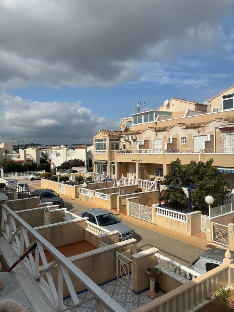 Bungalow w Orihuela Costa - oferta MLSC9225335