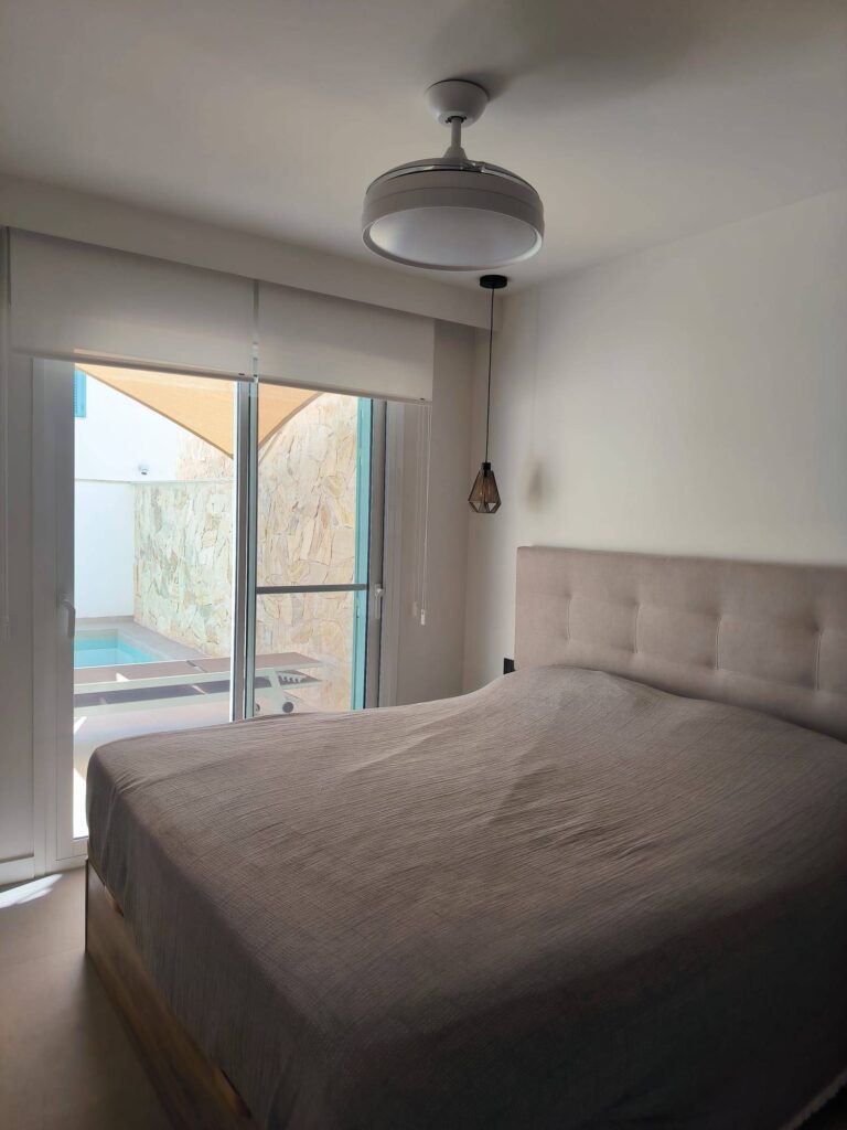 Bungalow w Pilar de La Horadada - oferta MLSC3746209