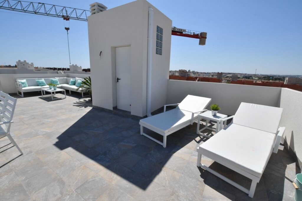 Bungalow w San Miguel de Salinas - oferta N9139