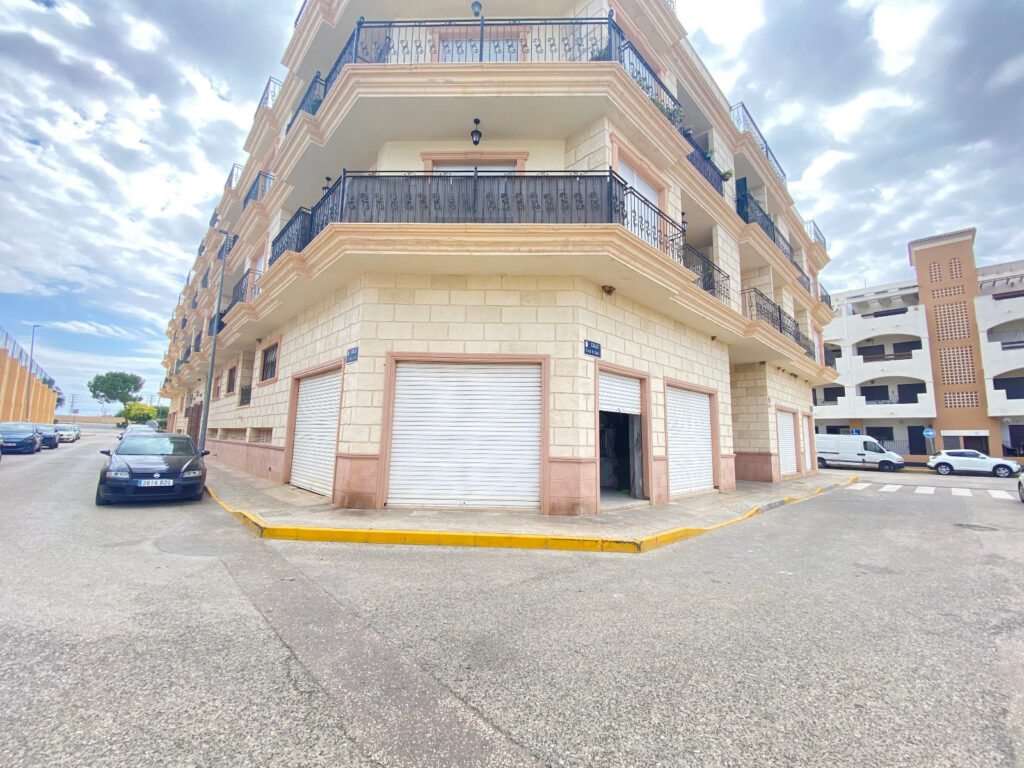 Commercial w Formentera del Segura - oferta MLSC5549976