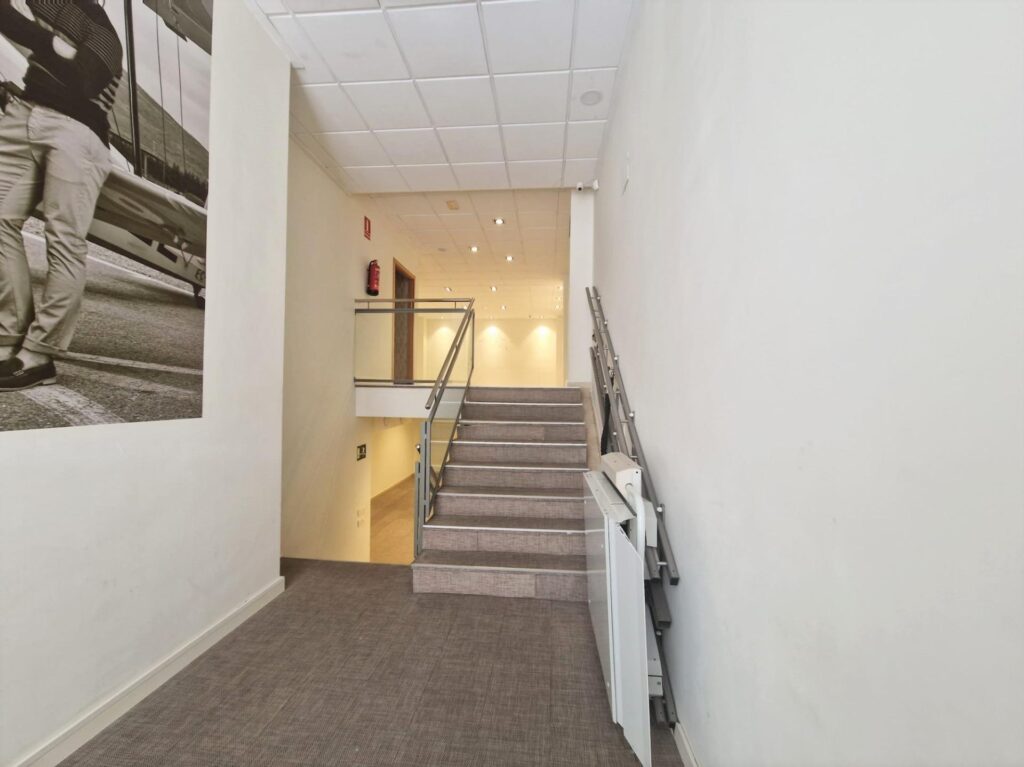 Commercial w Guardamar del Segura - oferta MLSC443345