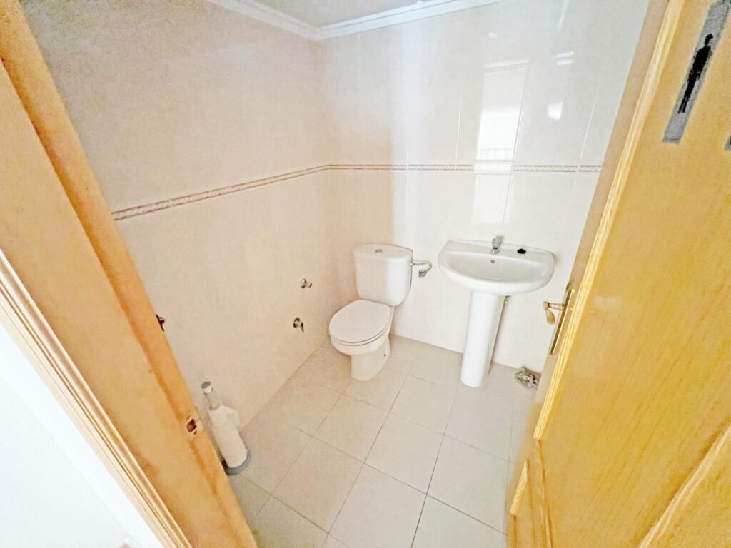 Commercial w Guardamar del Segura - oferta MLSC5113446