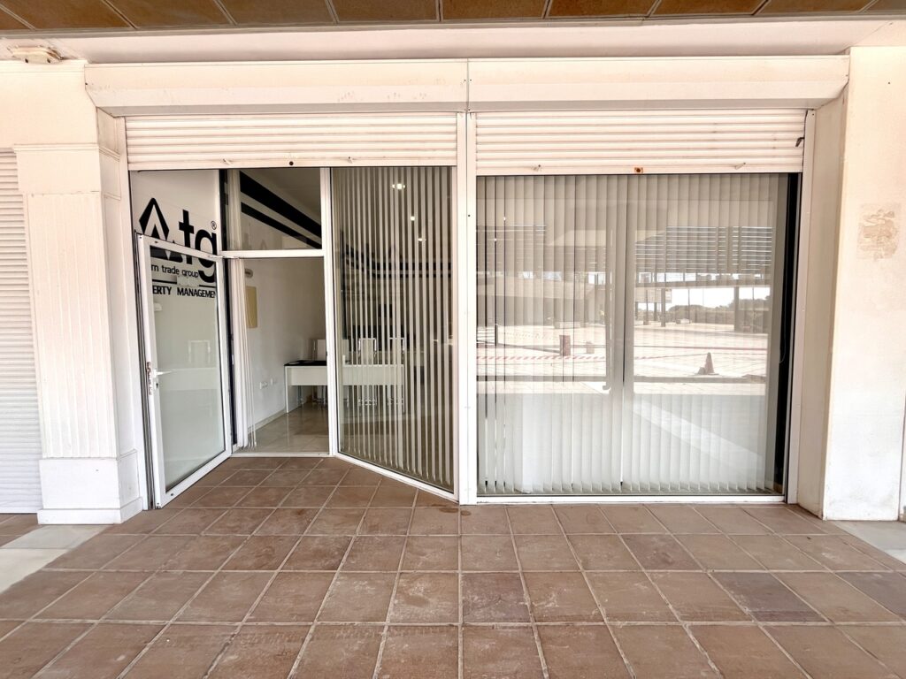 Commercial w Playa Flamenca - oferta MLSC786145