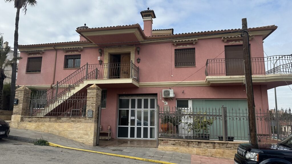 Commercial w San Miguel de Salinas - oferta MLSC6904128