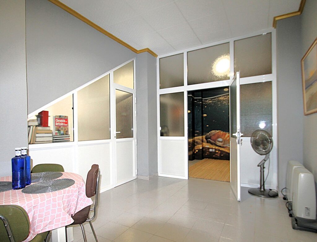 Commercial w Torrevieja - oferta MLSC5172209