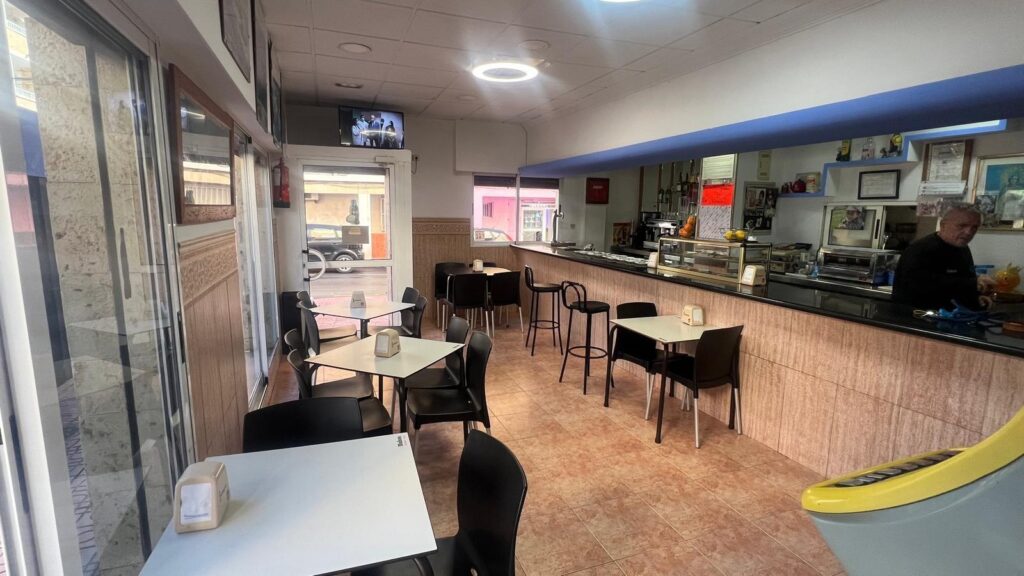 Commercial w Torrevieja - oferta MLSC5852141