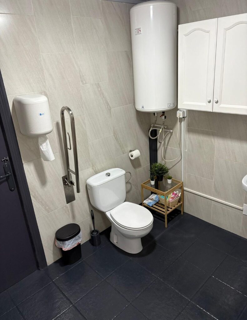 Commercial w Torrevieja - oferta MLSC8942054