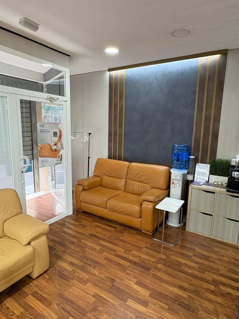 Commercial w Torrevieja - oferta MLSC8942054