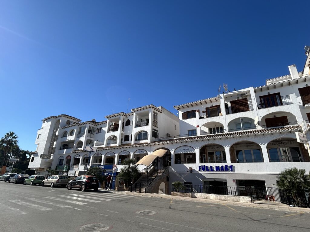 Commercial w Villamartin - oferta MLSC3338934