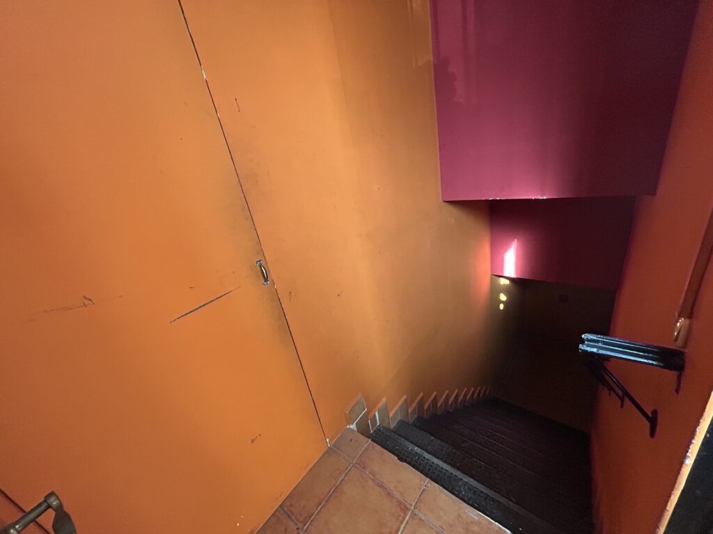 Commercial w Villamartin - oferta MLSC3338934