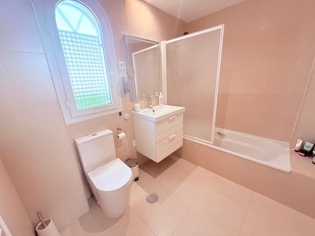 Duplex w Hacienda Riquelme Golf Resort - oferta MLSC7643953