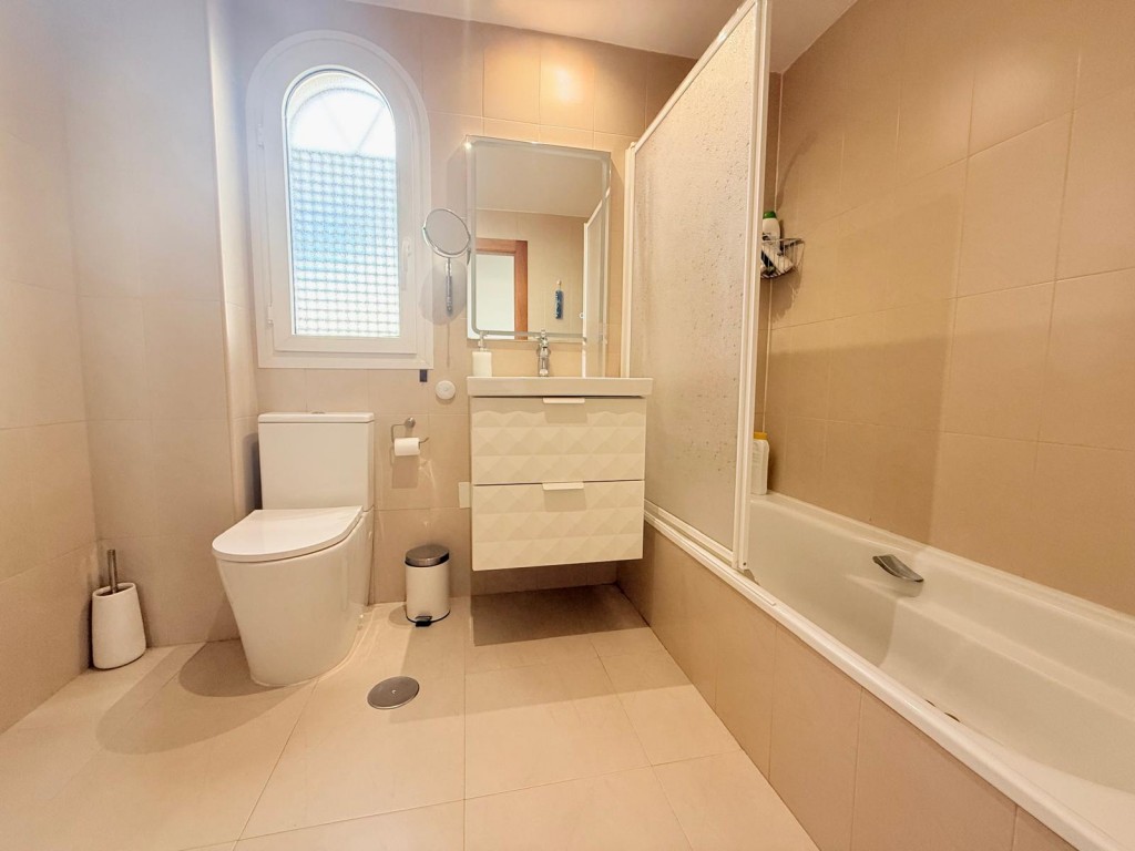 Duplex w Hacienda Riquelme Golf Resort - oferta MLSC7643953