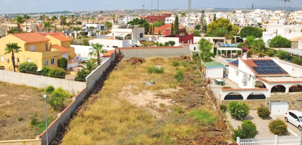 Land w Torrevieja - oferta MLSC1753457