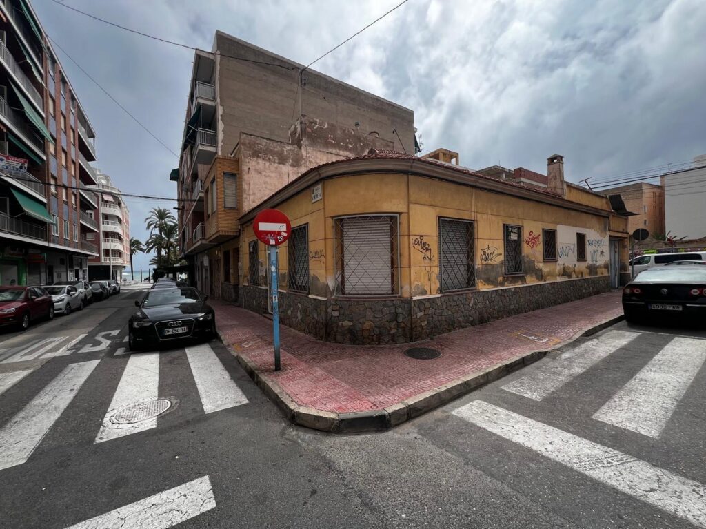 Land w Torrevieja - oferta MLSC2213705