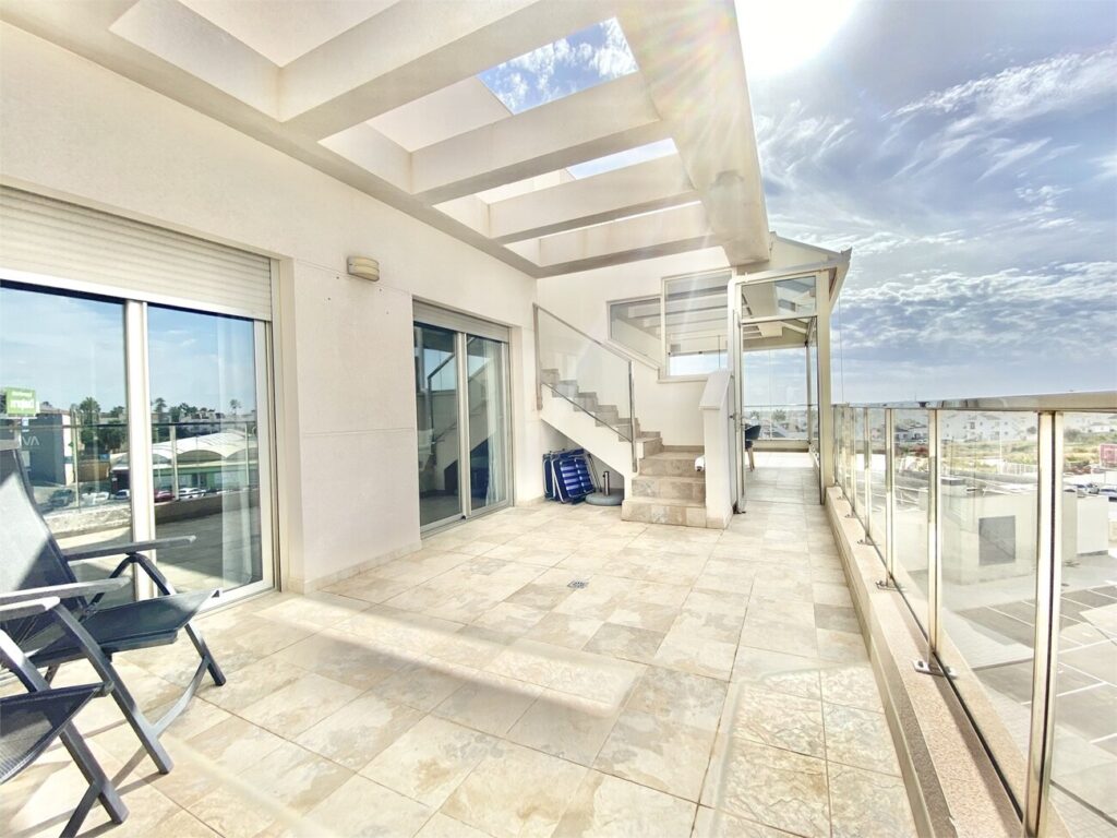 Penthouse Penthouse w Villamartin - oferta MLSC4077007