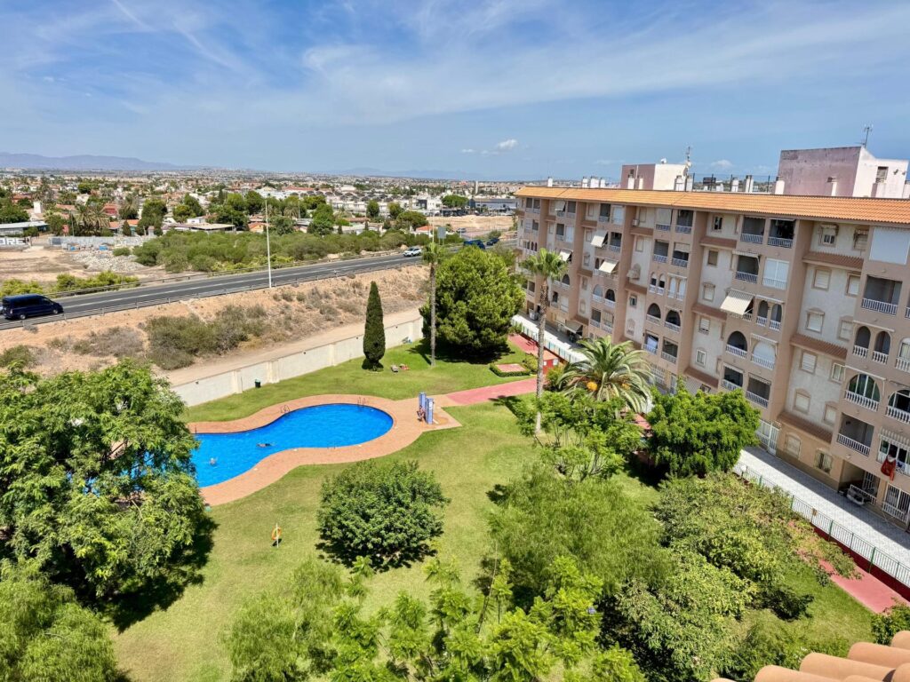 Penthouse w Torrevieja - oferta MLSC2773177