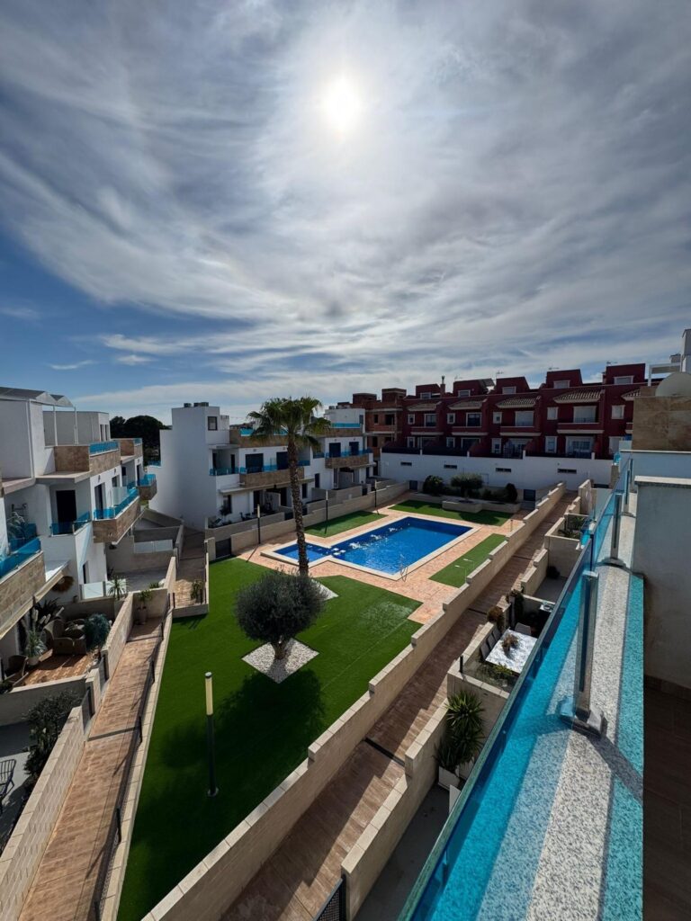 Town House w Bigastro - oferta MLSC9586240