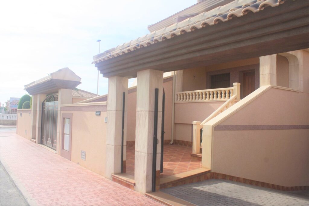 Town House w Los Altos - oferta MLSC1342268