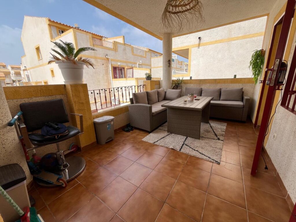 Town House Penthouse w Torrevieja - oferta MLSC1486114