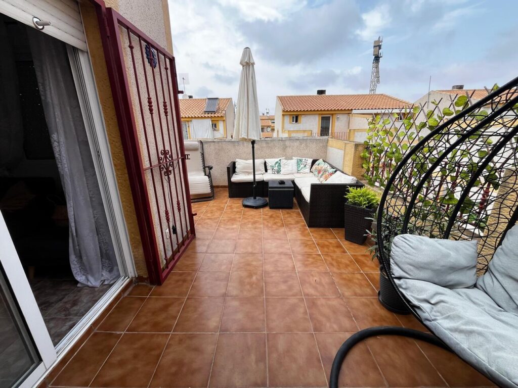 Town House Penthouse w Torrevieja - oferta MLSC1486114