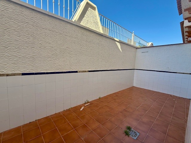 Town House w San Miguel de Salinas - oferta MLSC4303270