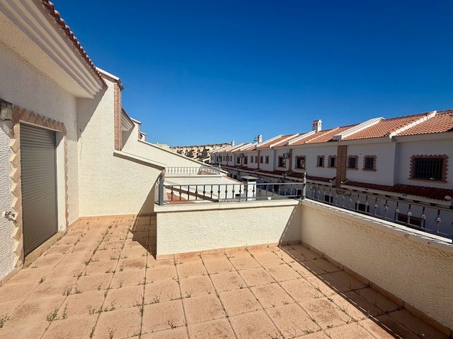 Town House w San Miguel de Salinas - oferta MLSC4303270
